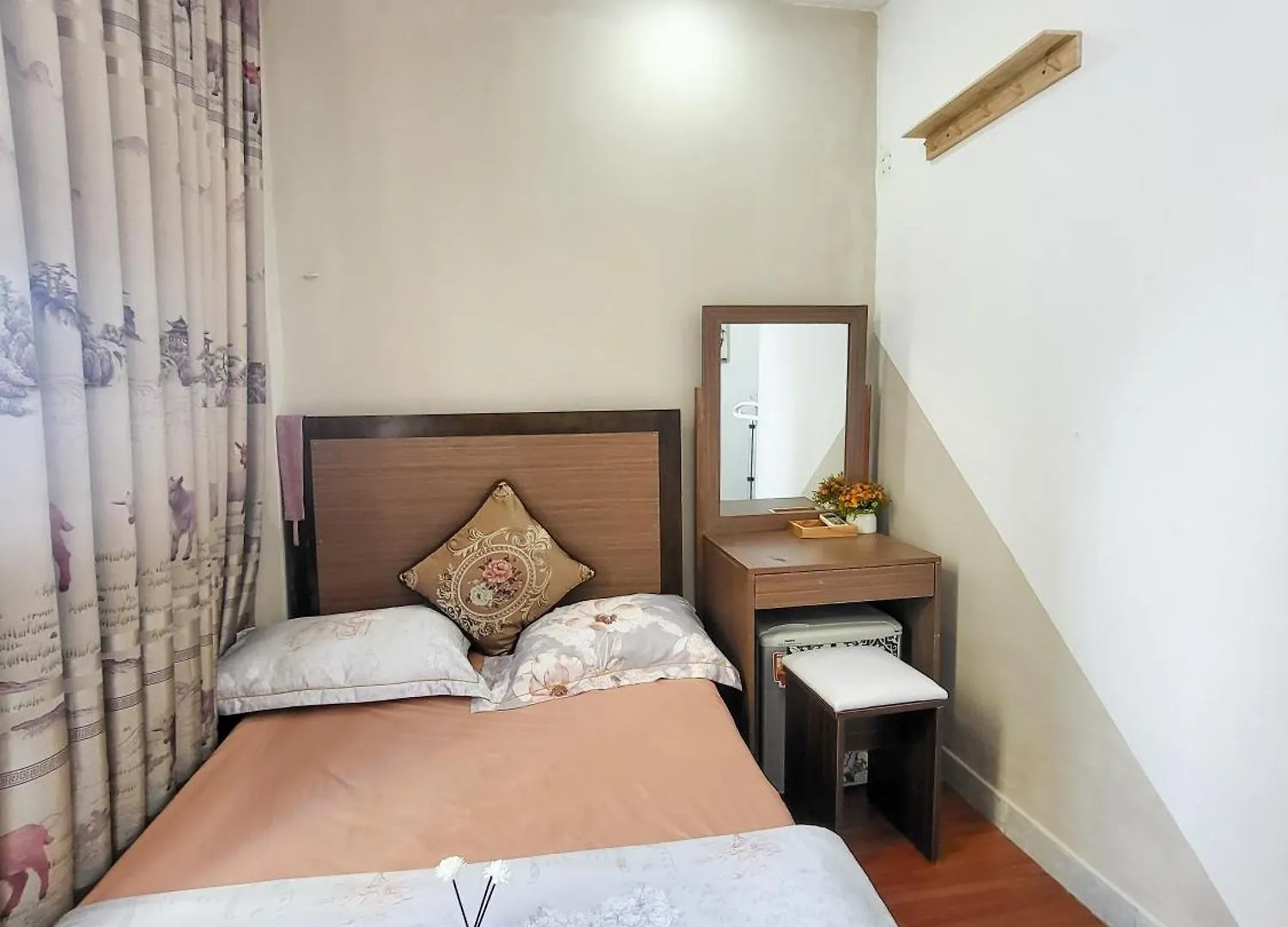 Yhd Homestay Bui Vien Ho Chi Minh City Hotel